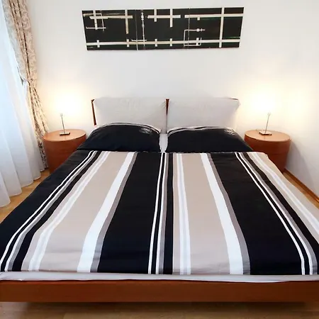 Incredible Two Bedroom Wenceslass Square Apartmán Praha