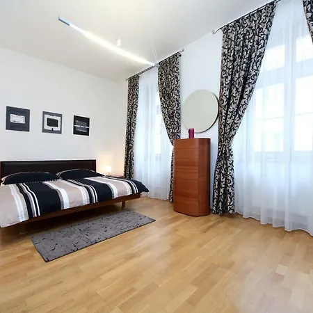 Apartament Incredible Two Bedroom Wenceslass Square